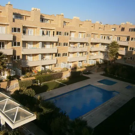 Sun, Sky And Sea Apartment *